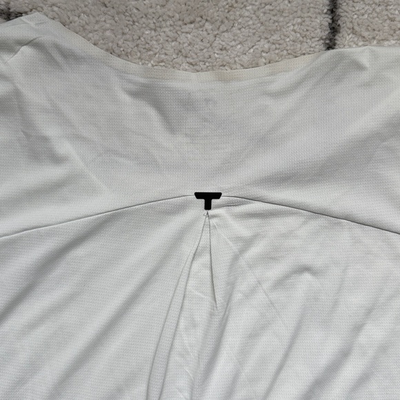 On Running Performance Long-T, Size M - Picture 7 of 9